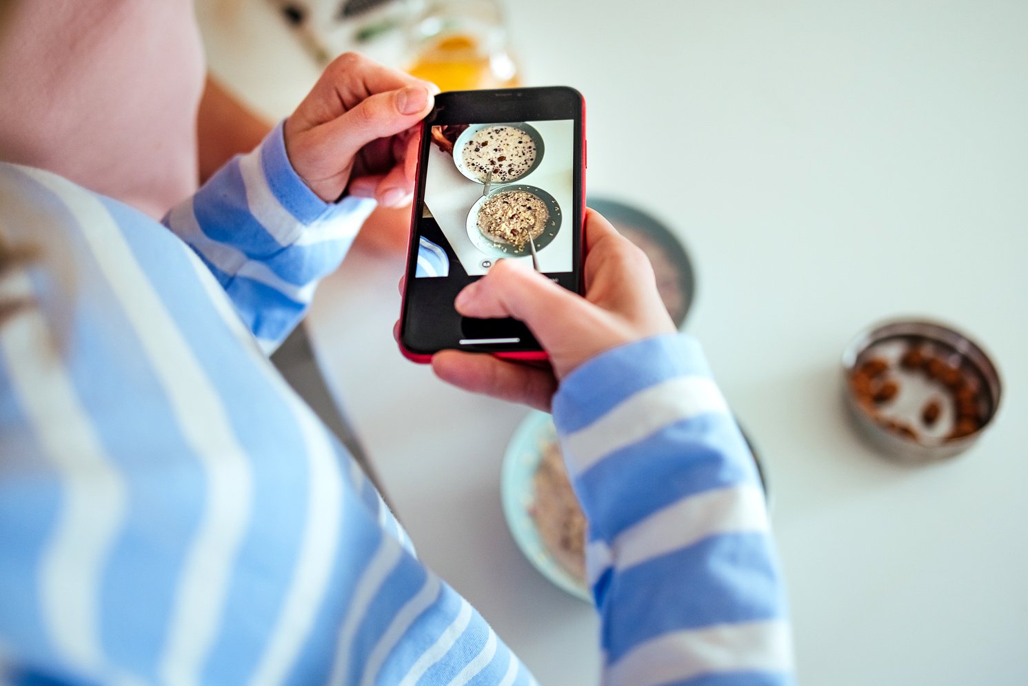 Taking food photos for Instagram stories